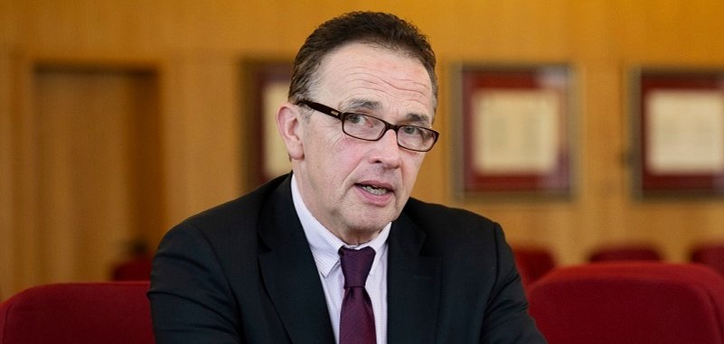 Interview mit Prof. Landscheidt, Präsident des Städte- und Gemeindebund Nordrhein-Westfalen im Rathaus von Kamp-Lintfort im Dezember 2023. 