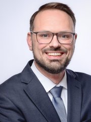 Dr. Johannes Osing