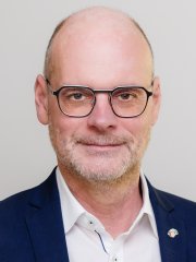 Hauptgeschäftsführer Christof Sommer Hauptgeschäftsführer Christof Sommer